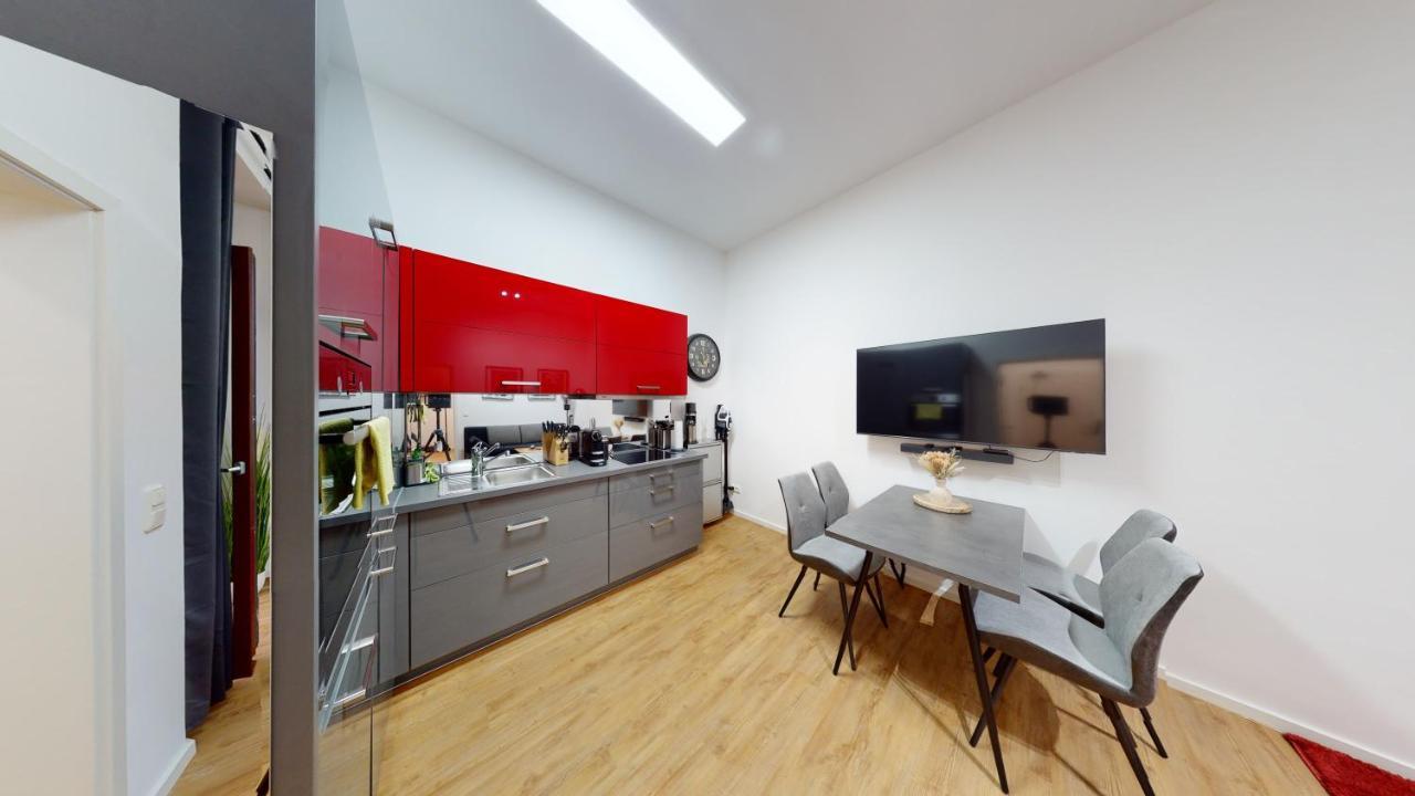 Sweethome - Luxus Pur - Grosse Kueche, Wifi マクデブルク エクステリア 写真